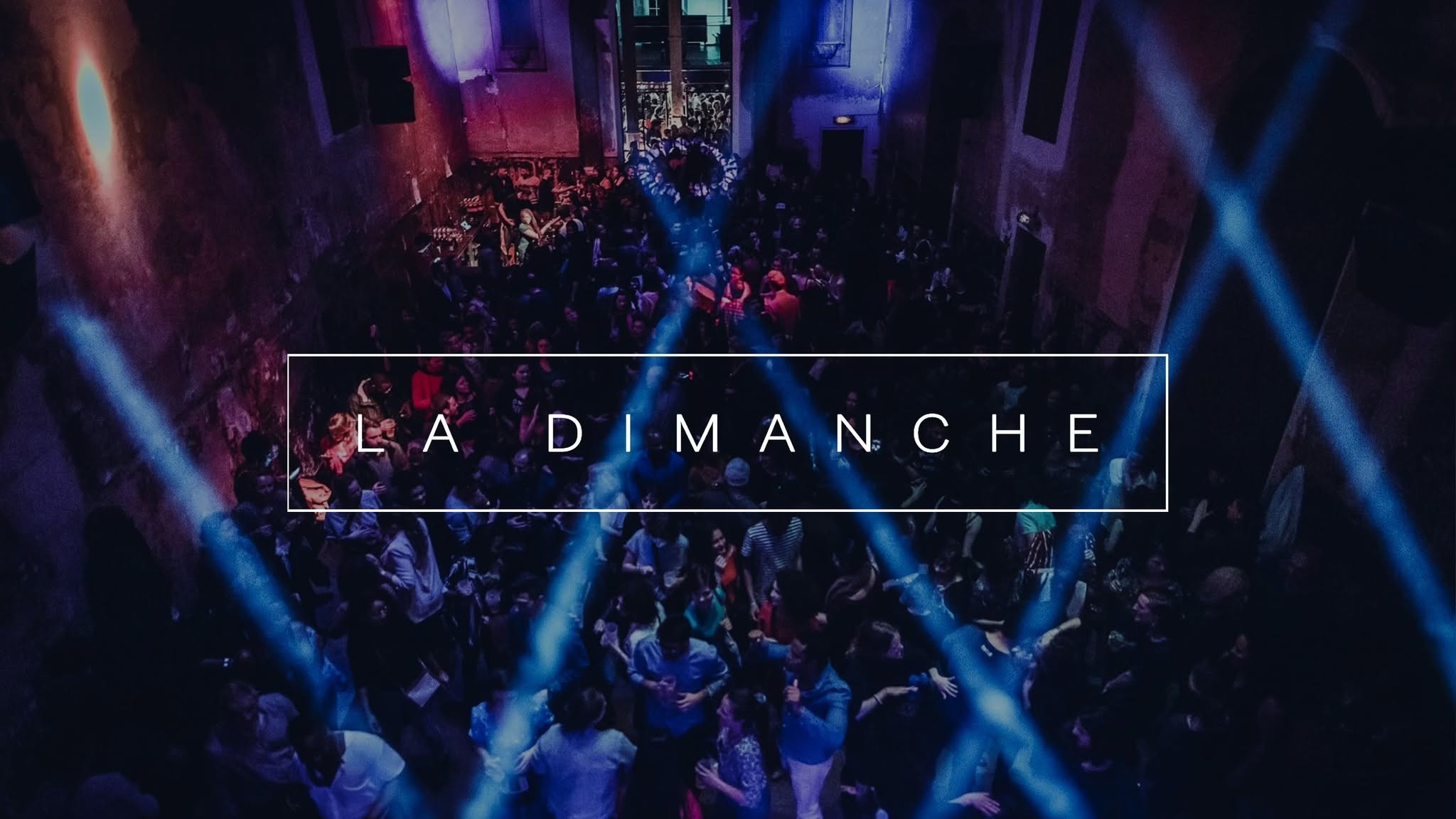 La Dimanche au Café A