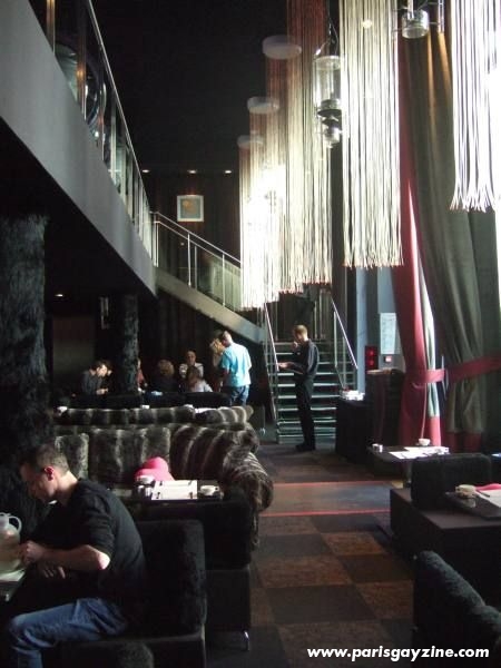 Kube Hotel