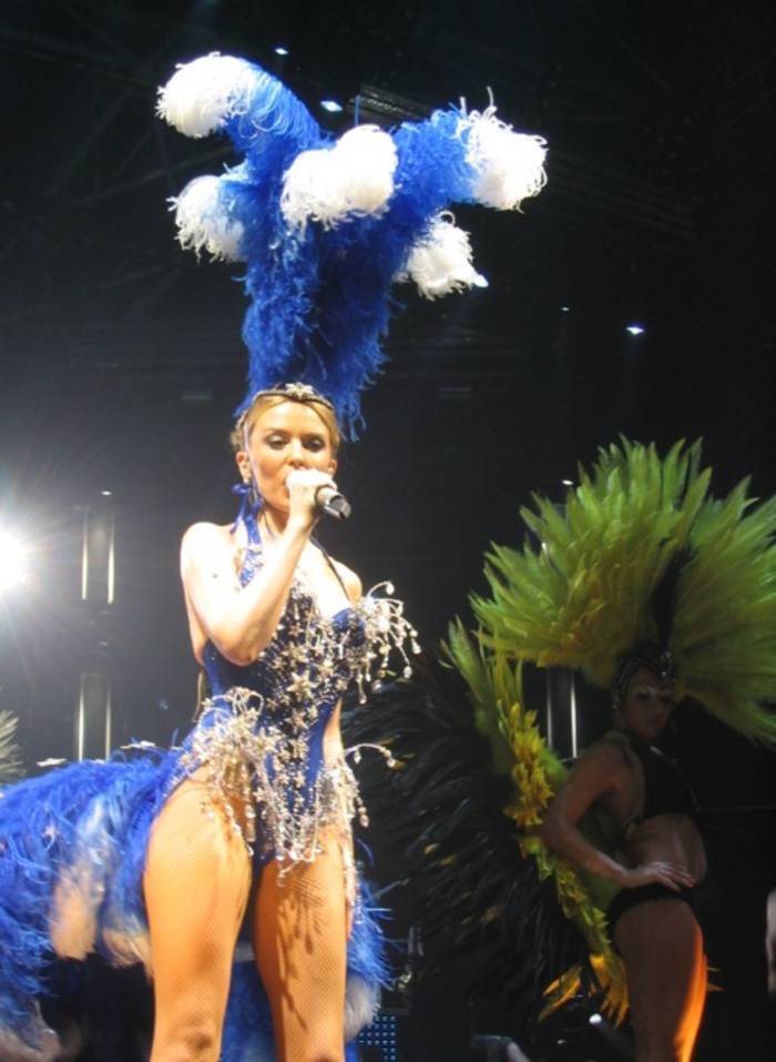 Kylie Minogue Showgirl Paris