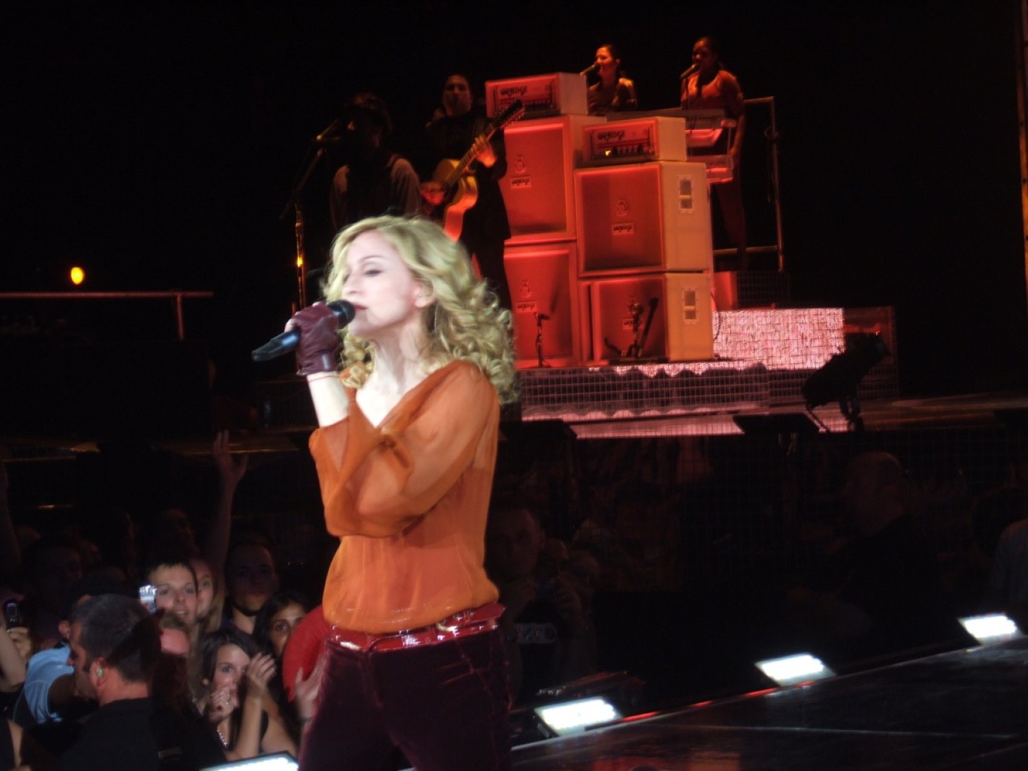 madonna confessions tour paris