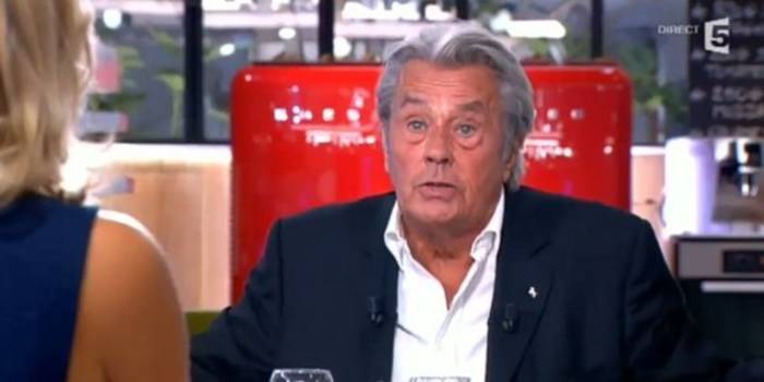 Alain Delon contre le mariage et l'adoption gay sur France 5