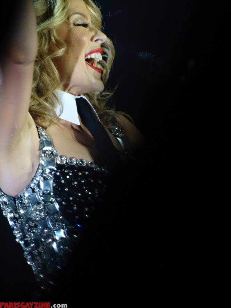 Kylie Minogue Kiss me once tour à Bercy (Paris – 2014)