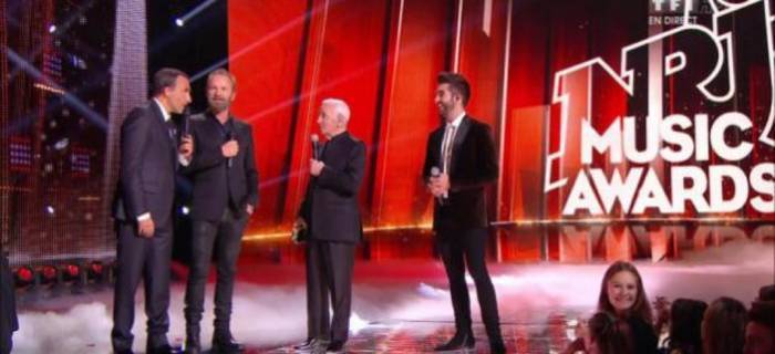 Charles Aznavour et Sting aux NRJ Music Awards 2015
