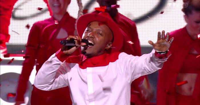 Soprano aux NRJ Music Awards 2015