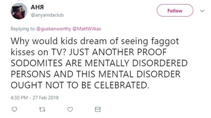 Gus Kenworthy insultes faggot pd