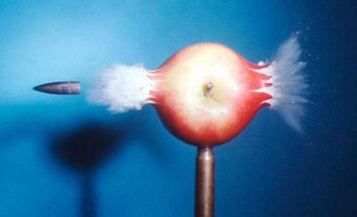 Bullet Piercing an Apple - Harold Edgerton