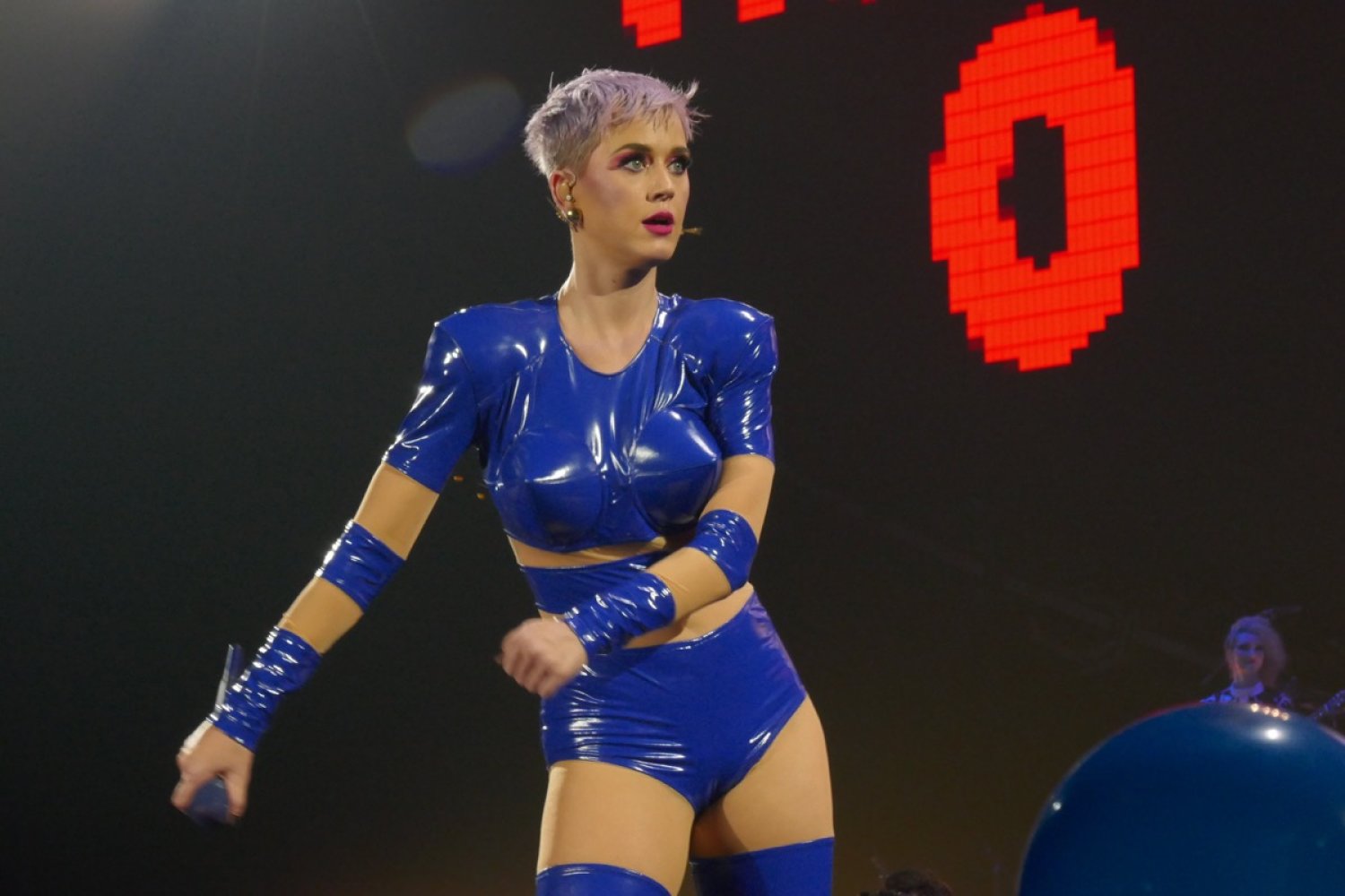Katy Perry à l'AccorHotels Arena Bercy (Paris - 2018)