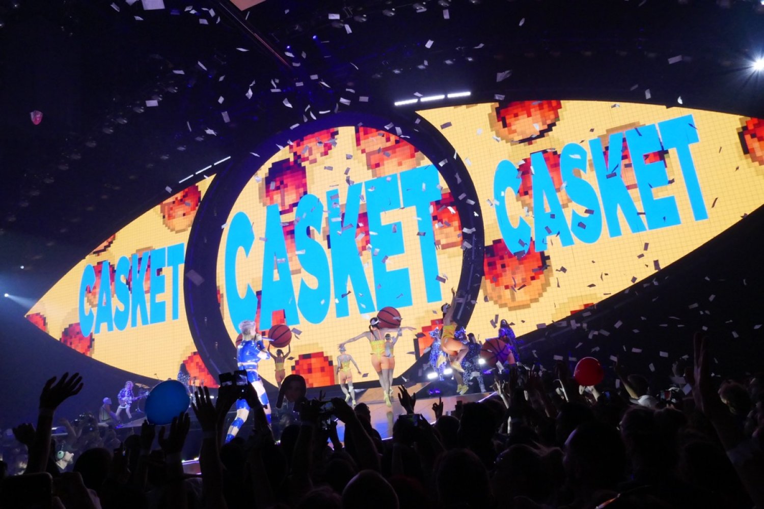 Katy Perry à l'AccorHotels Arena Bercy (Paris - 2018)
