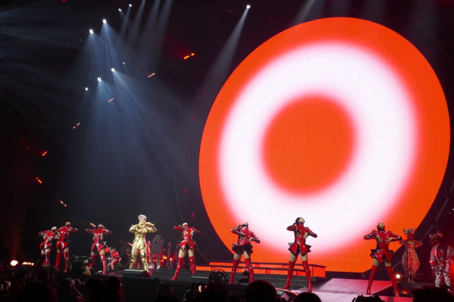 Katy Perry à l'AccorHotels Arena Bercy (Paris - 2018)
