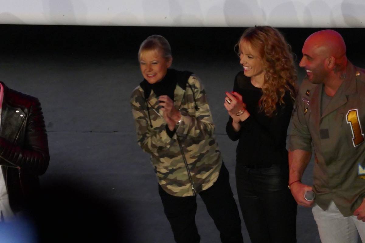 Dorothée et Pamela Anderson dans Nicky Larson et le parfum de Cupidon