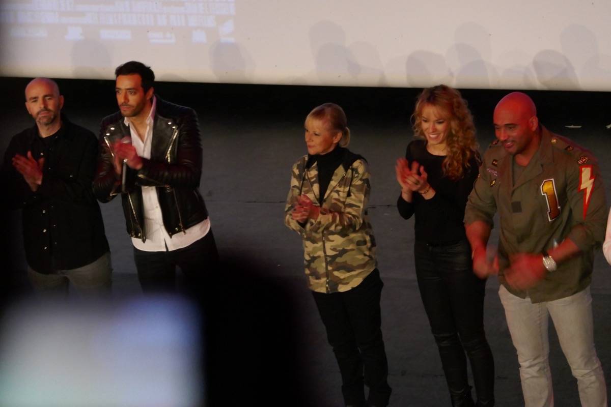 Dorothée et Pamela Anderson dans Nicky Larson et le parfum de Cupidon