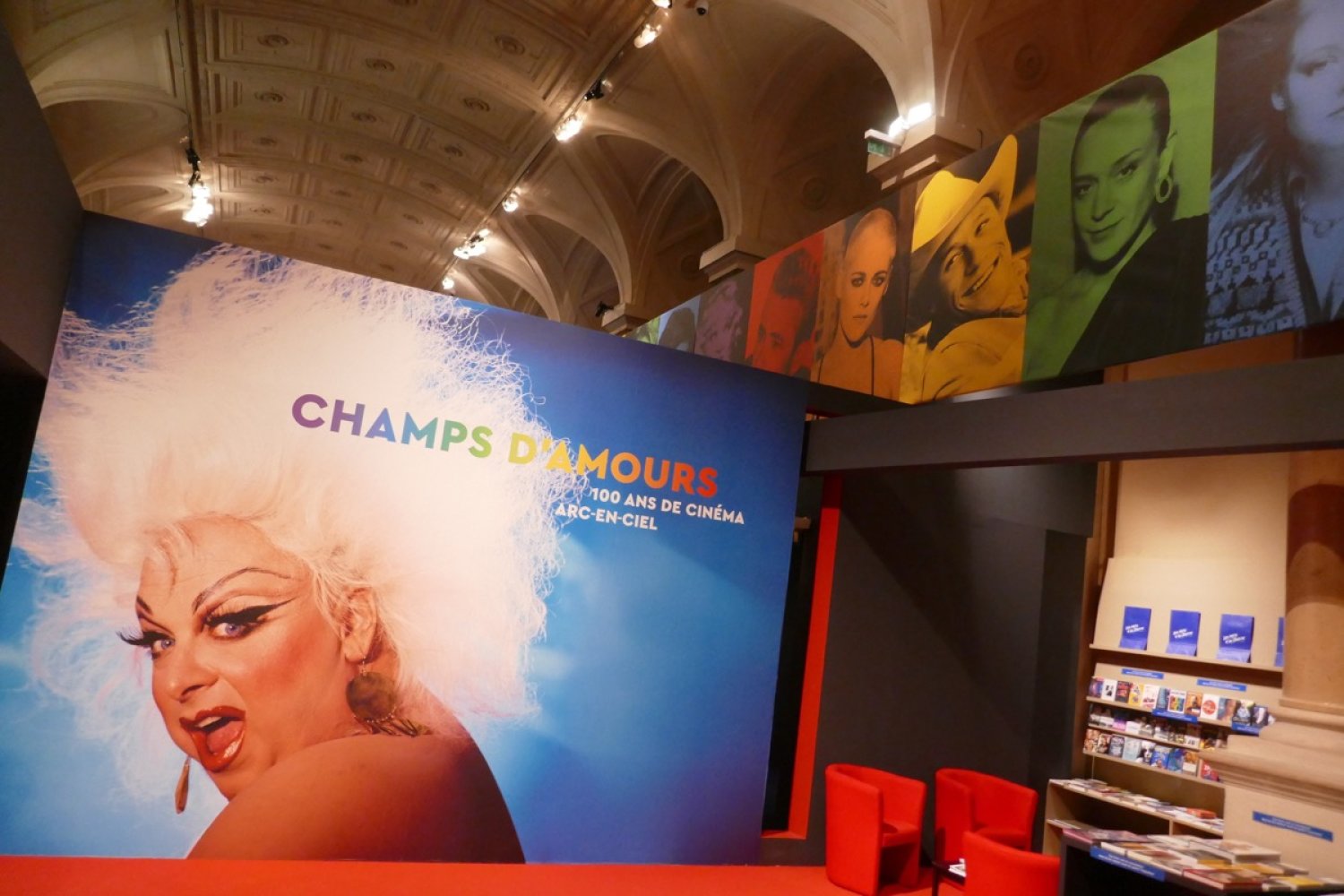 Exposition Champs d'Amours, 100 ans de cinéma arc-en-ciel à l'Hôtel de Ville de Paris