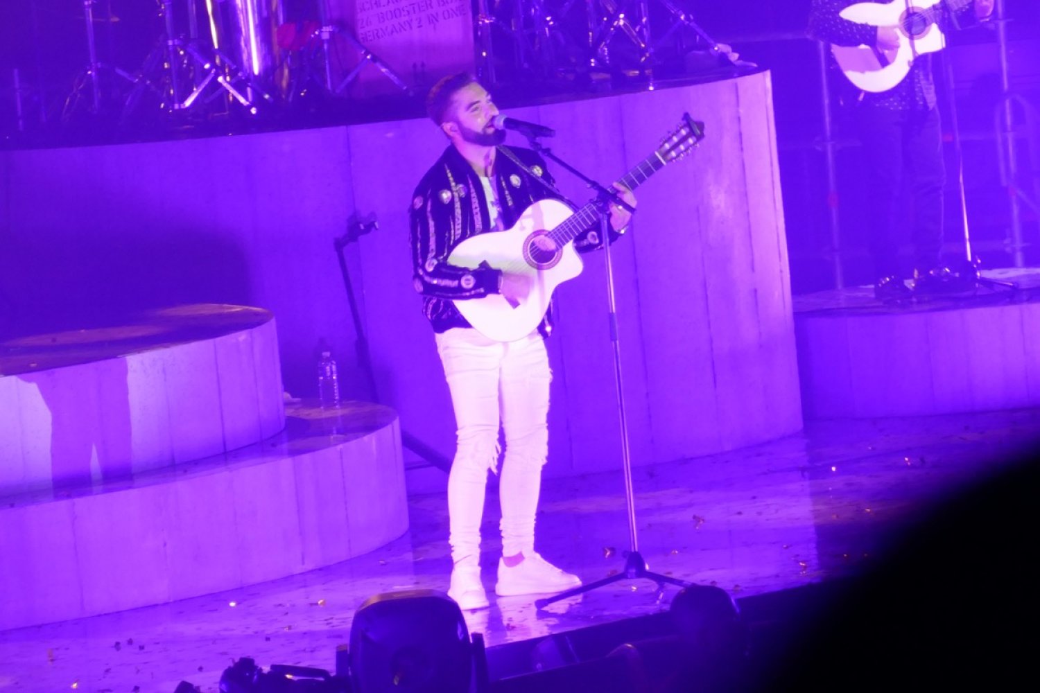 Kendji Girac, Amigo Tour, à l’AccorHotels Arena (Paris - 2019)