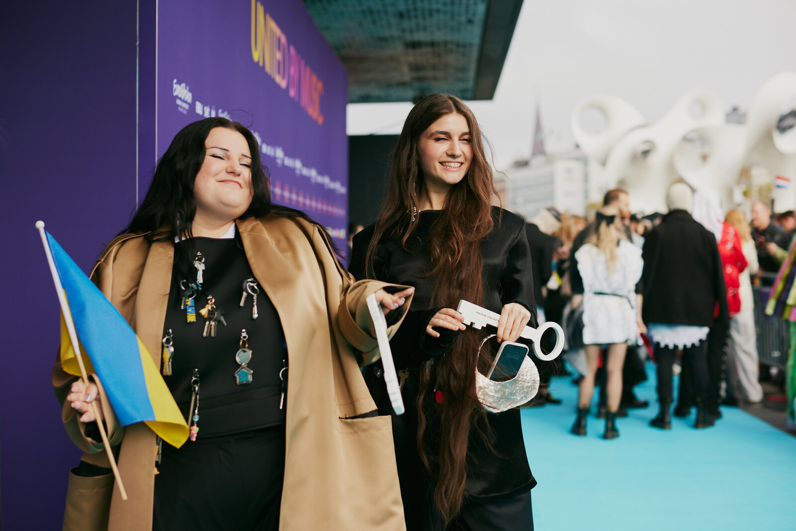 Les autres artistes au Turquoise carpet (c) EBU / Alma Bengtsson