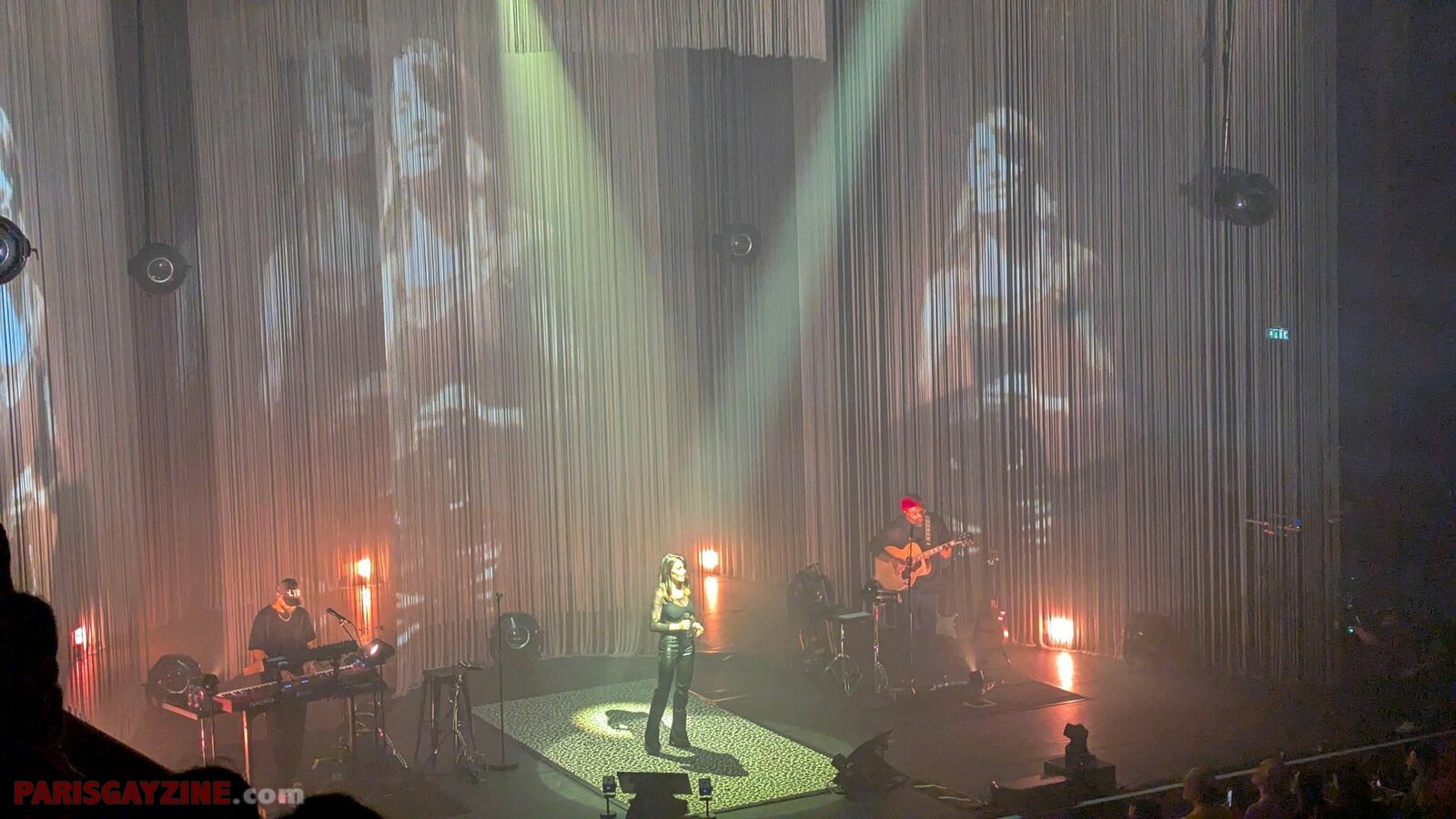 Jenifer transforme l’Olympia en jukebox vivant avec son Juke Box Tour